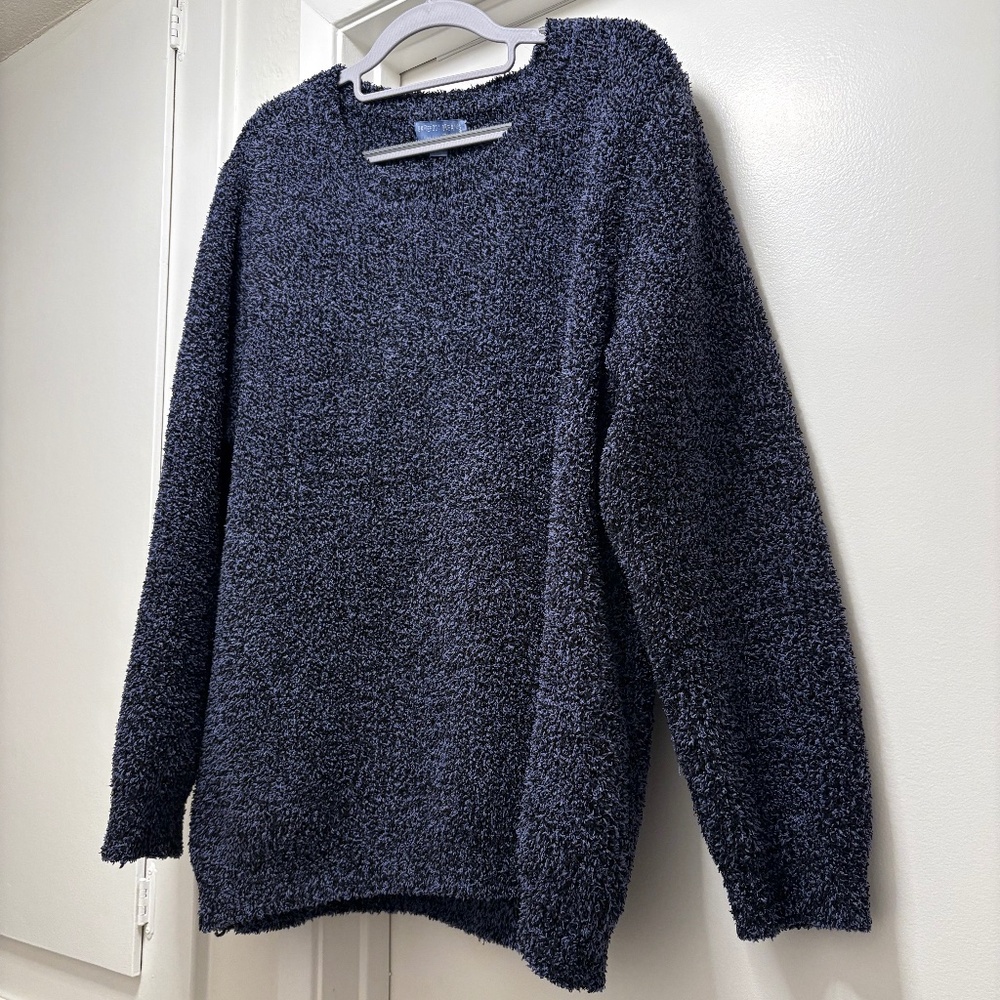 Barefoot Dreams blue/black pullover sweater - size XL